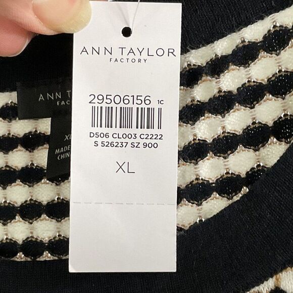 NWT Ann Taylor Factory Patterned, Crewneck Sweater, XL, 3/4 sleeves, tan/blue - Picture 7 of 9